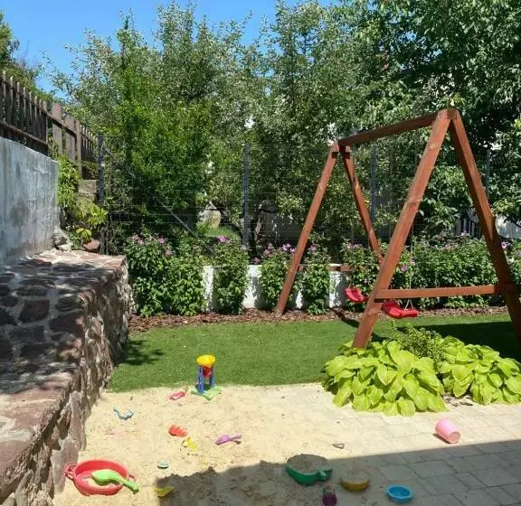 Segesdy Villa