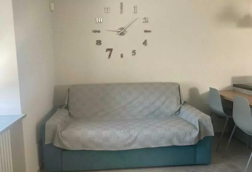 Senin House