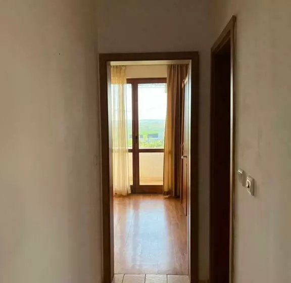 сдам 2х комнатную квартиру в кошарице