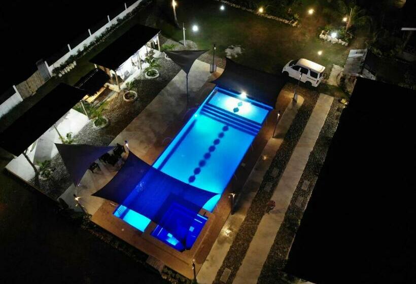 Casa James Apartment, Rooms , Pool And Restaurant