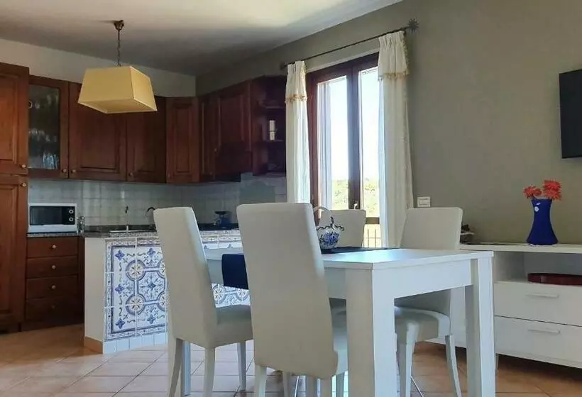 Delizioso Appartamento A Capalbio Con Vista