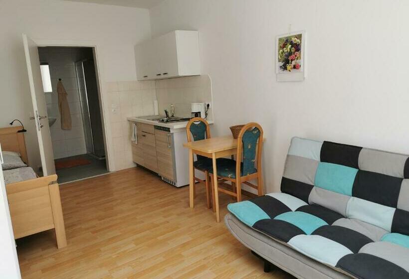 Ferienwohnungen Zum Süss