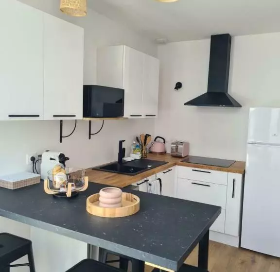 Location La Rebelle   La Rochelle B