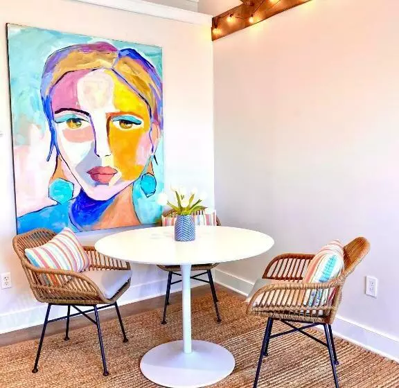 Serene Waterfront Studio In Downtown Portsmouth