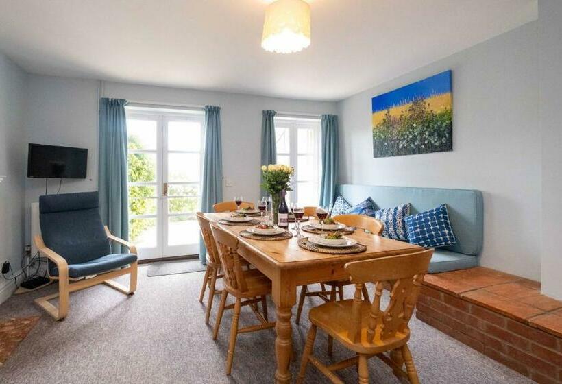 4 Crespigny House Aldeburgh Coastal Cottages