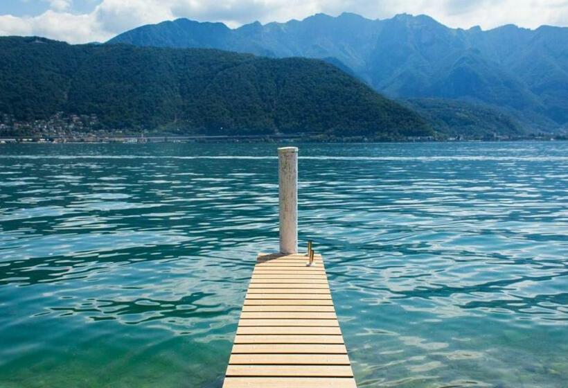 76 The Lake House Lugano