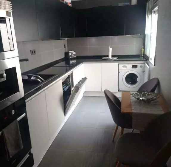 Elche Piso Entero 3 Dormitorios Dobles