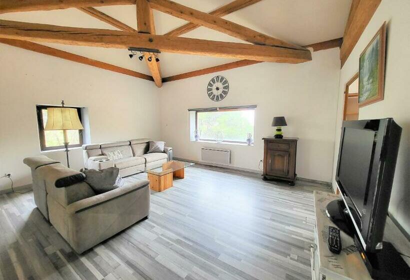 Maison 3 Chambres Avec Piscine Couverte