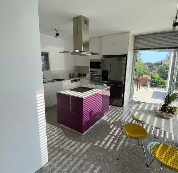 Luxury Villa Pluto Stunning Mountain Views