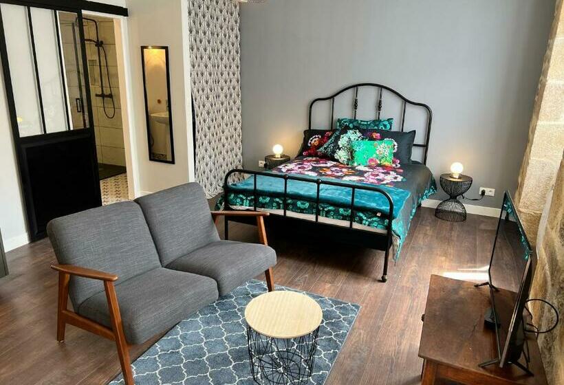 Treignac Place Studio