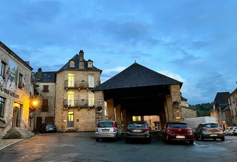 Treignac Place Studio