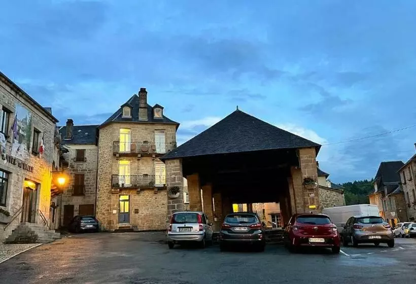 Treignac Place Studio