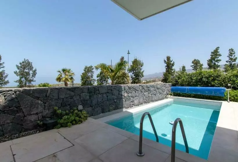 Villa Josefa With Private Heated Pool And Lake Views