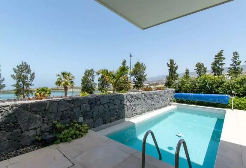 Villa Josefa With Private Heated Pool And Lake Views