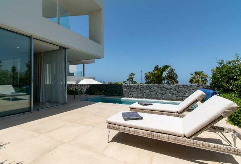 Villa Josefa With Private Heated Pool And Lake Views