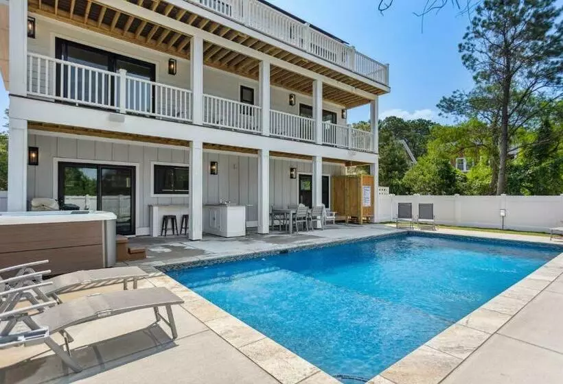 1816 Seaview Estate Soundfront