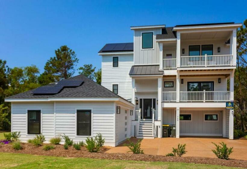 1816 Seaview Estate Soundfront