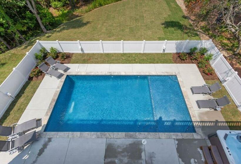 1816 Seaview Estate Soundfront