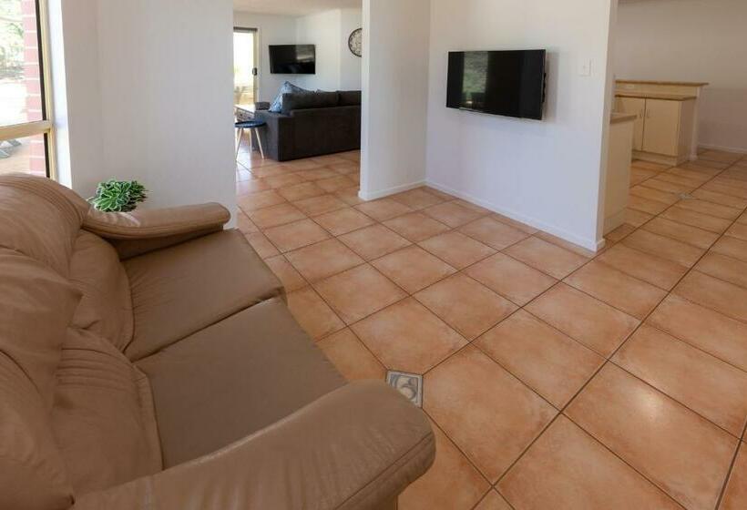 4 Pelican Court, Woodlane Mypolonga