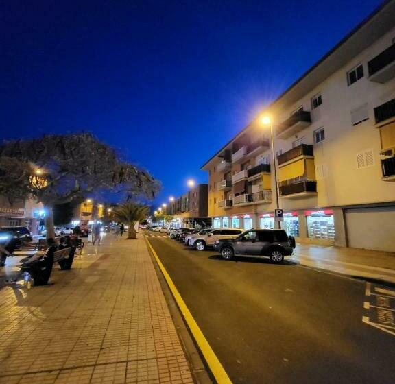 Apartamento Céntrico En Candelaria, Con Piscina