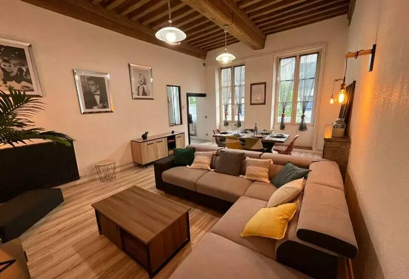 Appartement 6 Personnes   Au Coeur Du Centre Ville