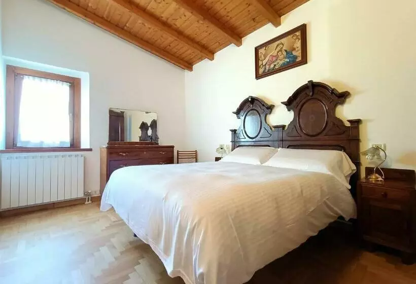 Iseolakerental   Chalet Giulia