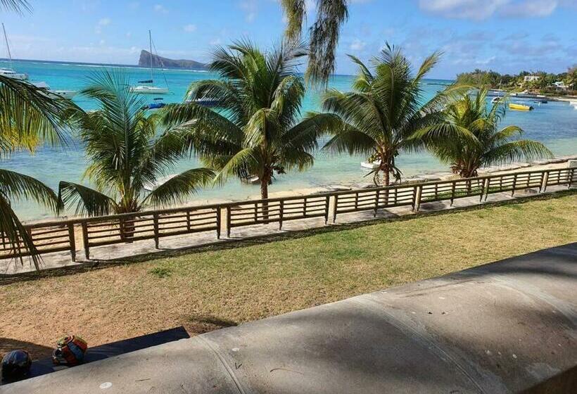 Penthouse Beach Apartment, With Private Plunge Pool