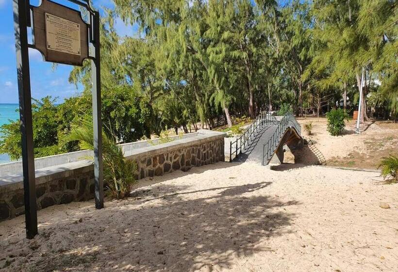 Penthouse Beach Apartment, With Private Plunge Pool