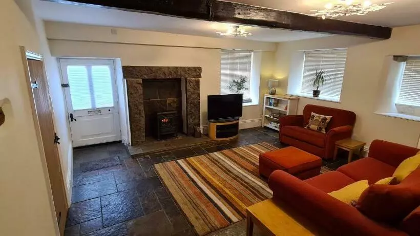 Quoit Green Lodge