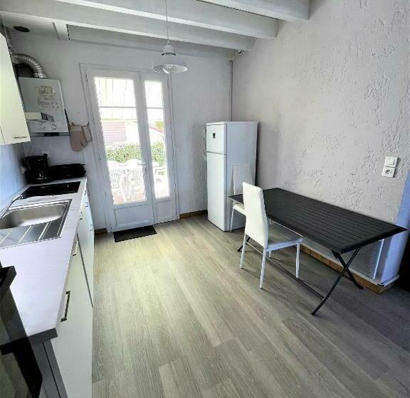 Réf 277 Seignosse Les Bourdaines , à Proximité Immédiate De La Plage, Villa Patio Classée 2 étoiles