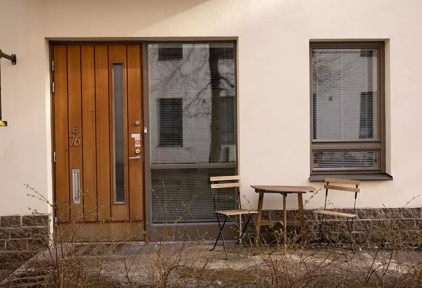 2ndhomes Cozy Courtyard Home With Sauna In Kruununhaka