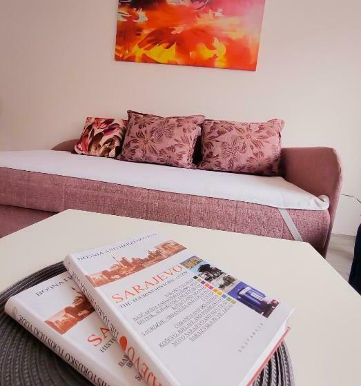 Apartman Emeli, Free Parking