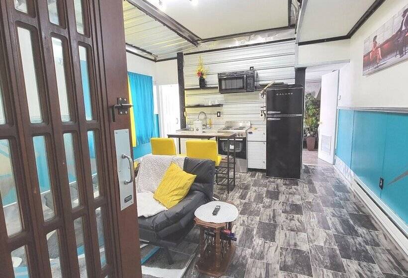 The Great Suite W Parking Near Philadelphia