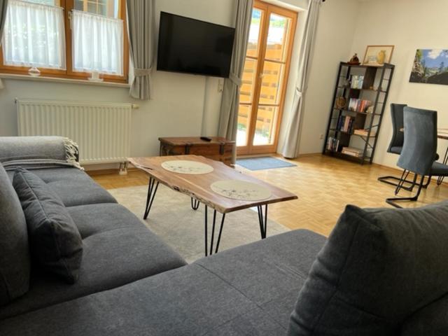 Apartment Auszeit Am Breitenbach Ruhig Gelegen, Schöne Sonnenterrasse