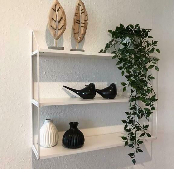 Jutta Deluxe Farmhouse