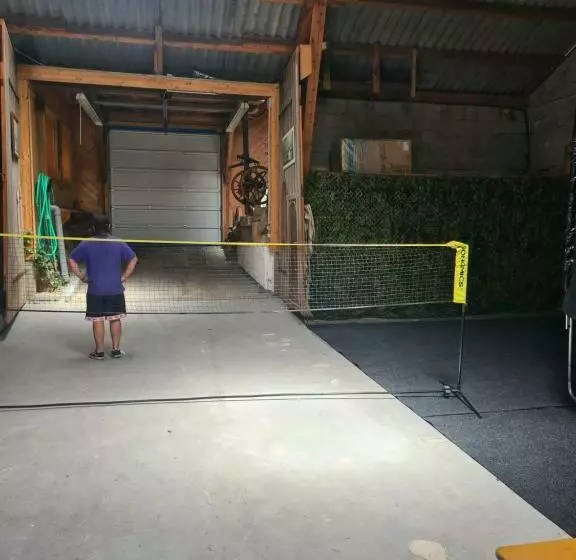 Jutta Deluxe Farmhouse