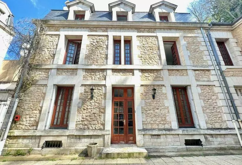 Le Blossac, à 300m Du Centre Ville   Wifi