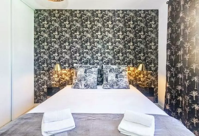 Safari   Apt Rénové Proche Des Roches Noires   Saint Gilles Les Bains