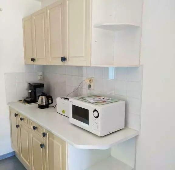 Mas Vallcrosa Studio Calme Et Confortable Avec Piscine