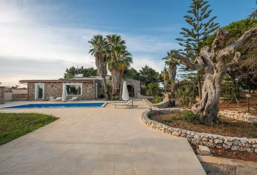 Villa Ermy Intera