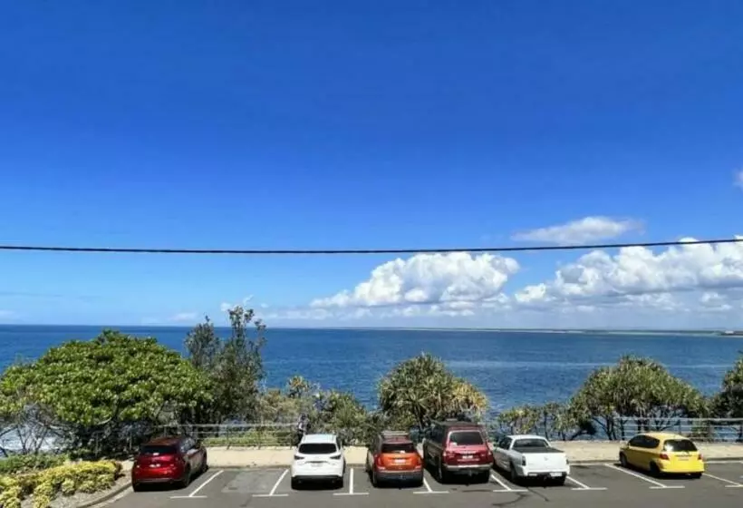 Waterfront, Excellent Ocean & Shipping Lane View