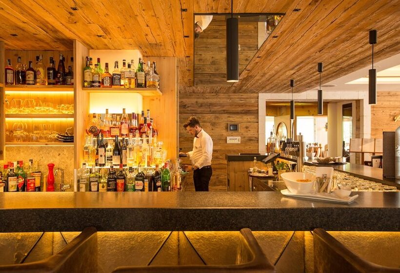 Albion Mountain Spa Resort Dolomites