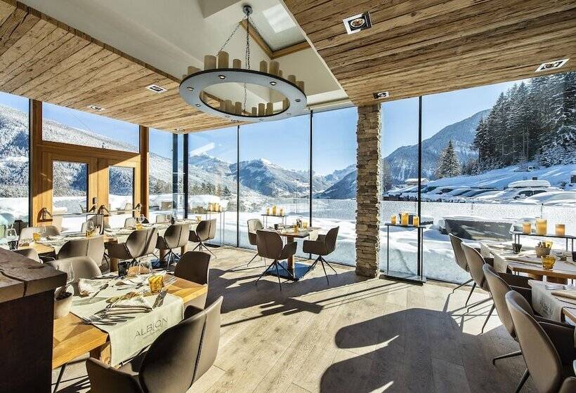Albion Mountain Spa Resort Dolomites
