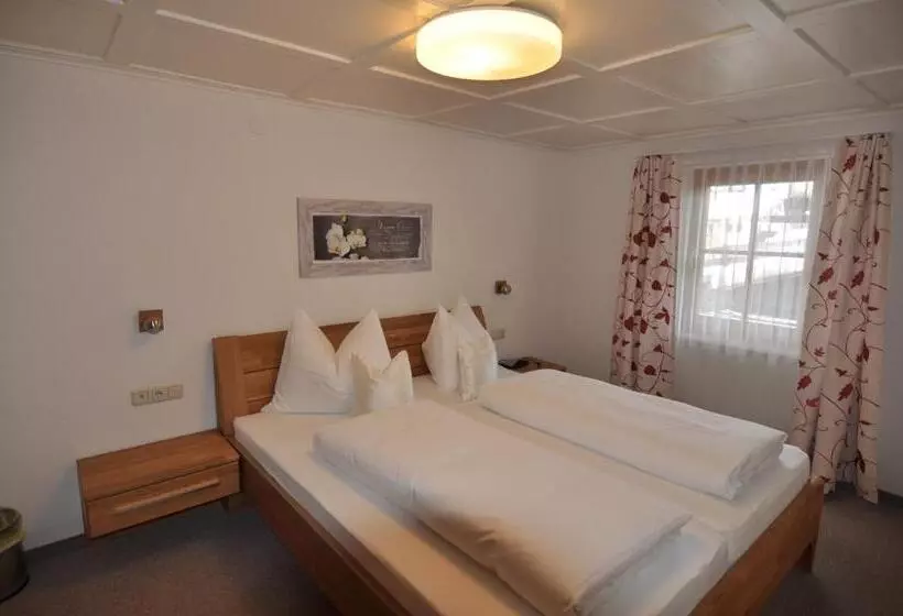 Bed and Breakfast Cafe Pension Erbhof