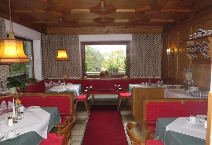 ベッドアンドブレックファースト Pension Mühlbachhof