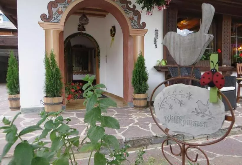 ベッドアンドブレックファースト Pension Mühlbachhof