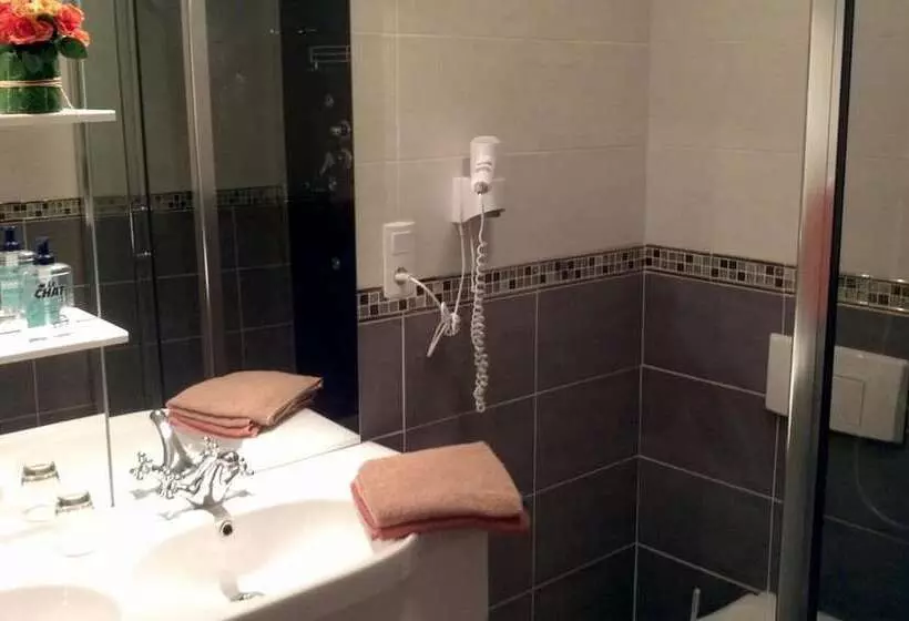 Hotel Au Pied Du Chateau