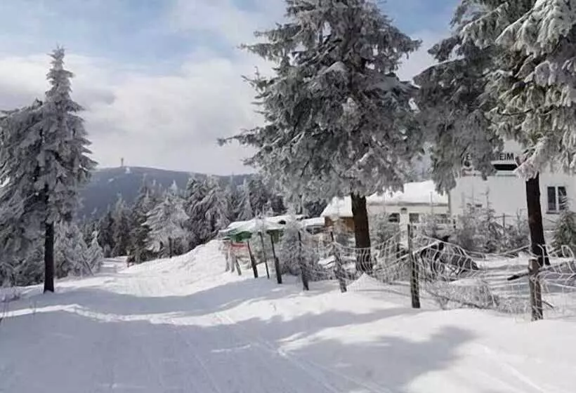 فندق Fichtelberghütte