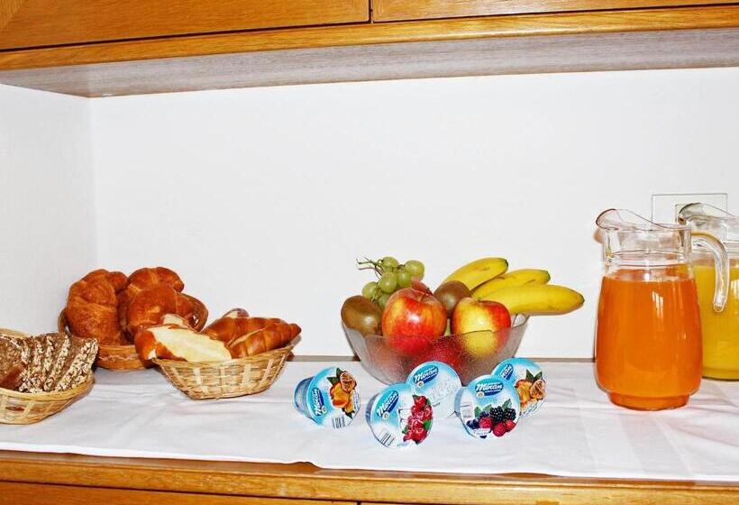 ホテル Garni An Der Leit