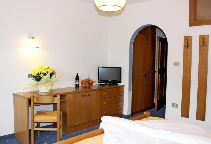 ホテル Garni An Der Leit